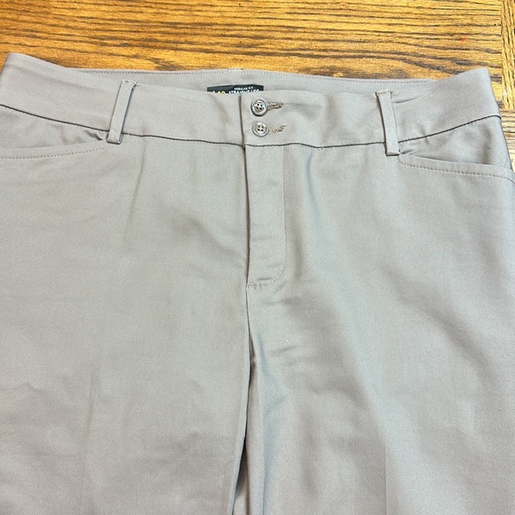 Lee Dress Pants, size 18 - Picture 2 of 10